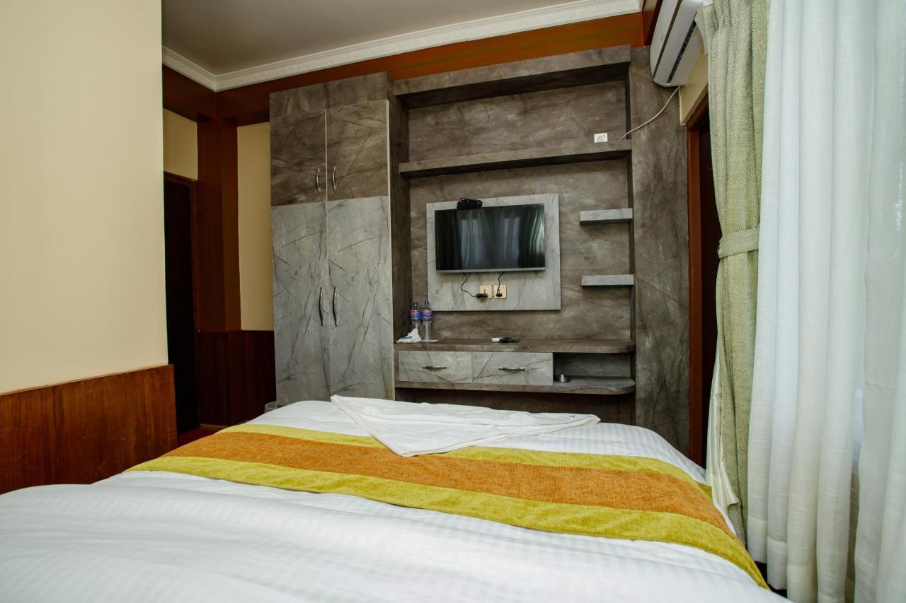 Gauri Shankar Hotel ناغاركوت المظهر الخارجي الصورة