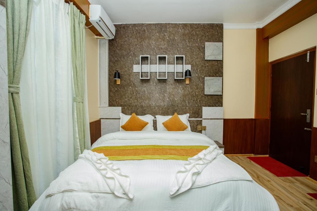 Gauri Shankar Hotel ناغاركوت المظهر الخارجي الصورة