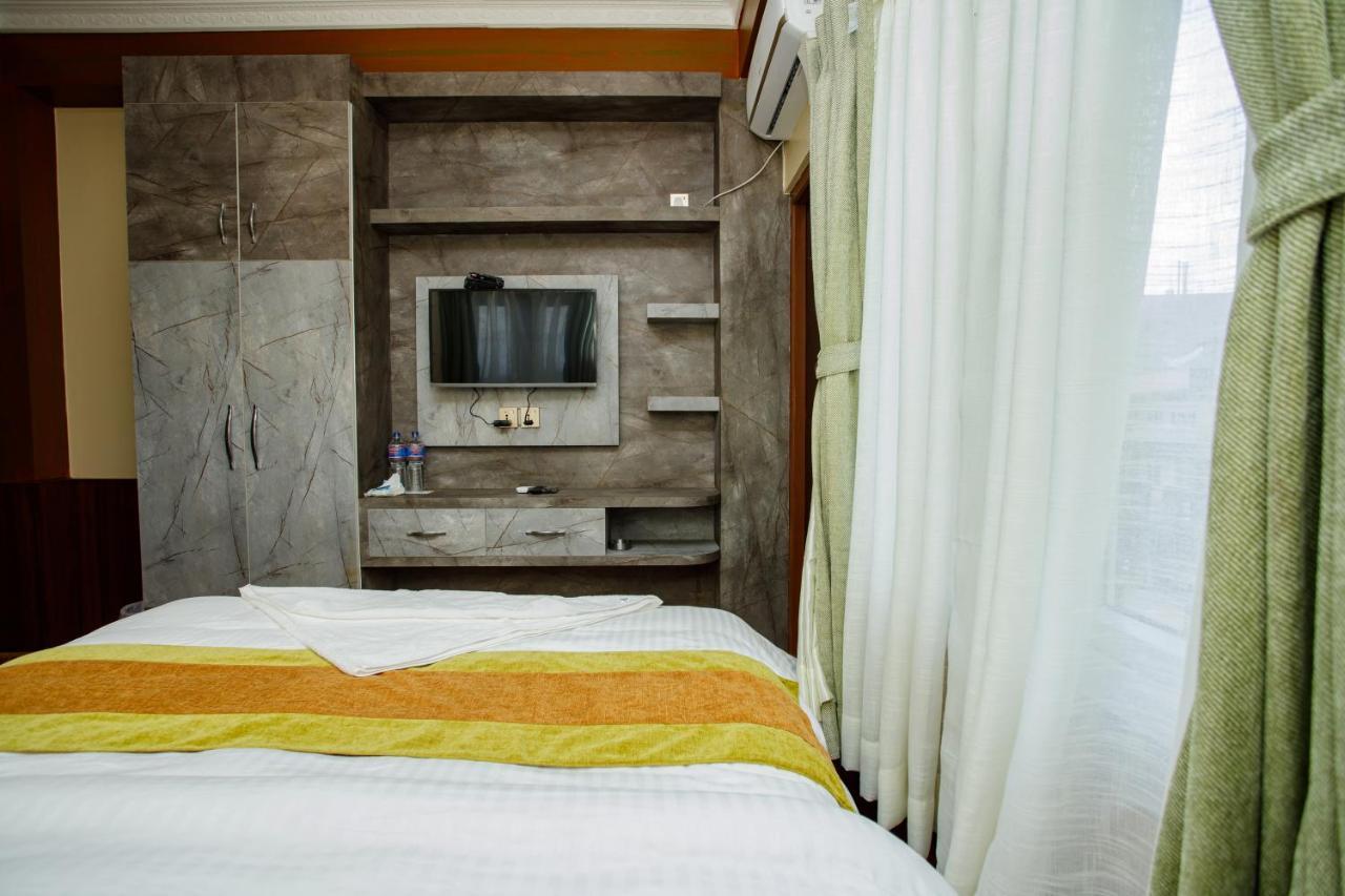 Gauri Shankar Hotel ناغاركوت المظهر الخارجي الصورة